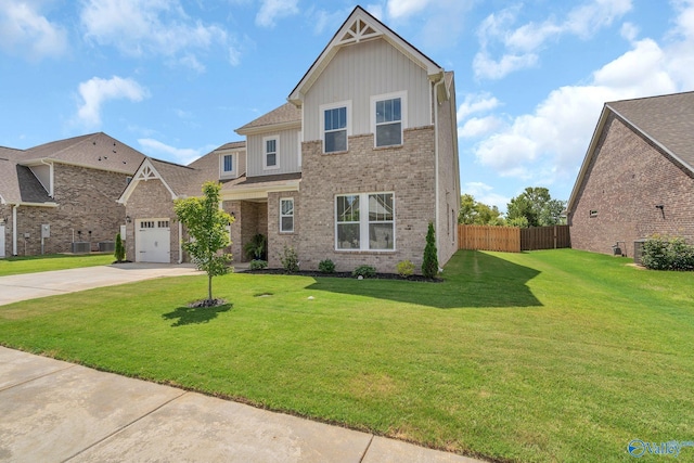 view of front of home featuring a front lawn