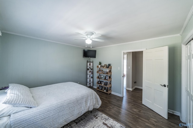 bedroom with crown molding, ceiling fan, and dark hardwood / wood-style flooring