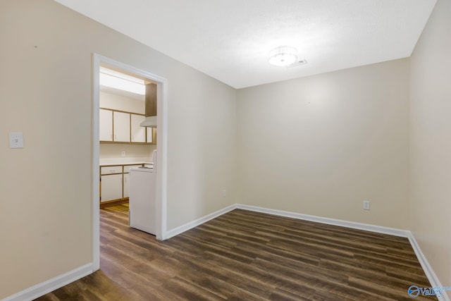 104 Sycamore Pl, Athens, AL 35611 - unfurnished room with dark wood-style floors and baseboards