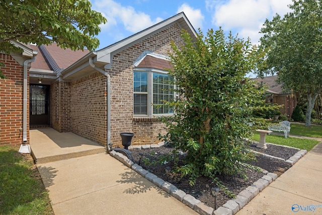 104 Sycamore Pl, Athens, AL 35611 - view of front facade with brick siding