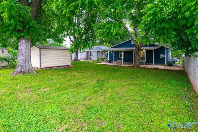 1409 8th Ave SE, Decatur, AL 35601 - view of yard with a patio