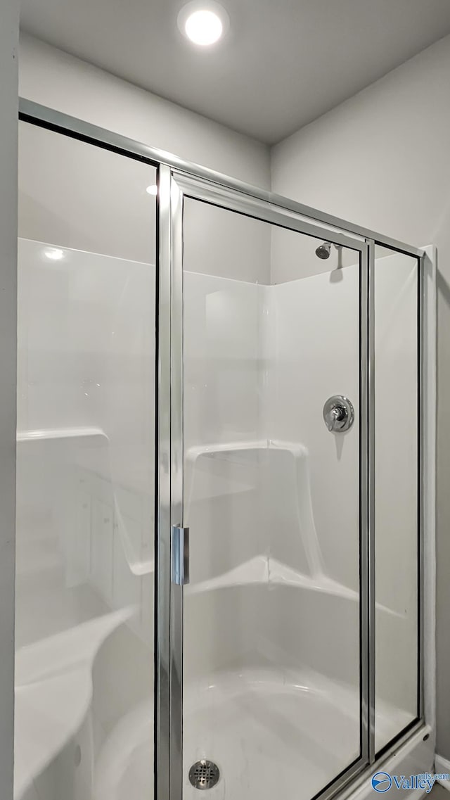 bathroom with walk in shower