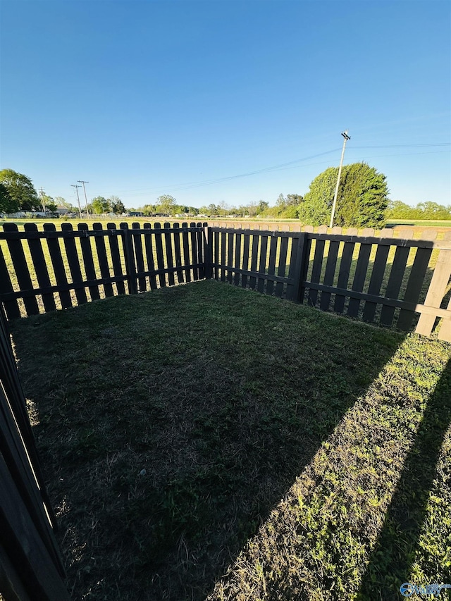 26 Prospect St, Town Creek, AL 35672 - view of yard featuring a fenced backyard