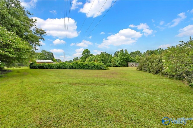 83 James Rd, Hartselle, AL 35640 - view of green lawn
