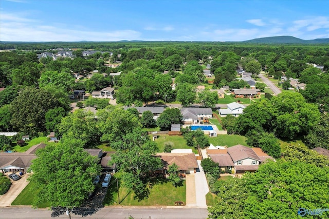 9022 Craigmont Rd, Huntsville, AL 35802