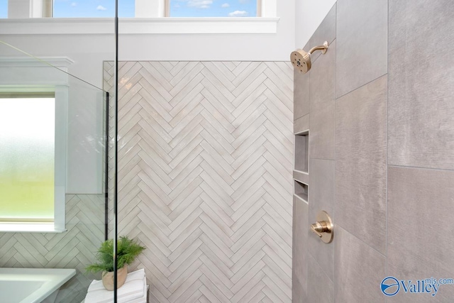 217 Idle Creek Dr, Huntsville, AL 35811 - full bathroom with a shower