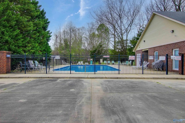 pool with fence
