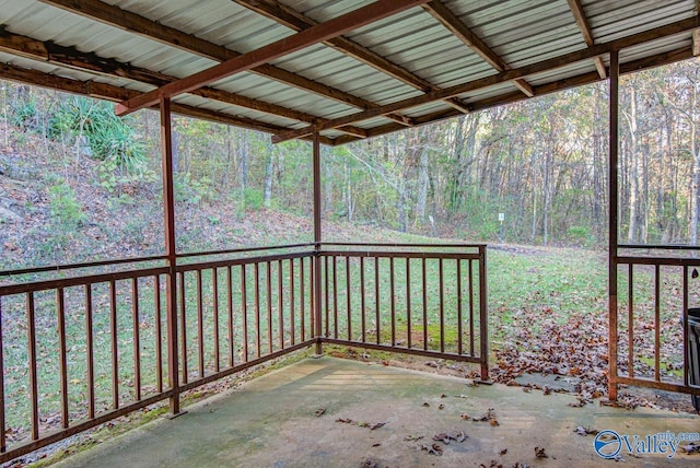 view of unfurnished sunroom