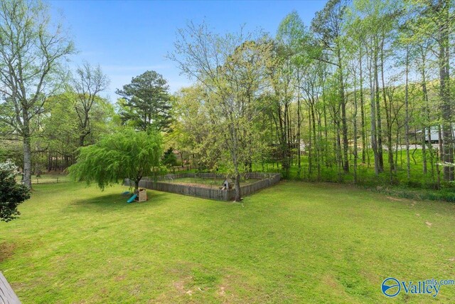 1762 Old Big Cove Rd SE, Owens Cross Roads, AL 35763 - view of yard