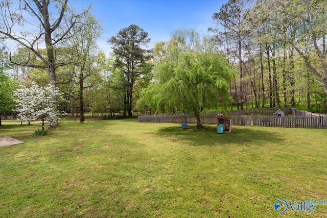1762 Old Big Cove Rd SE, Owens Cross Roads, AL 35763 - view of yard featuring fence