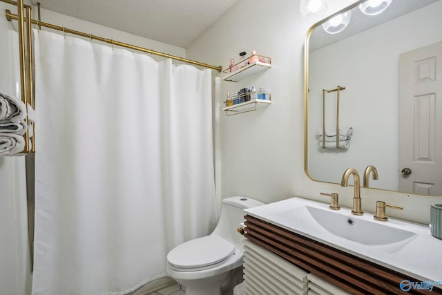 full bath featuring a shower with shower curtain, a textured ceiling, toilet, and vanity