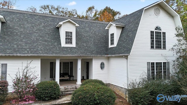 view of front facade featuring covered porch