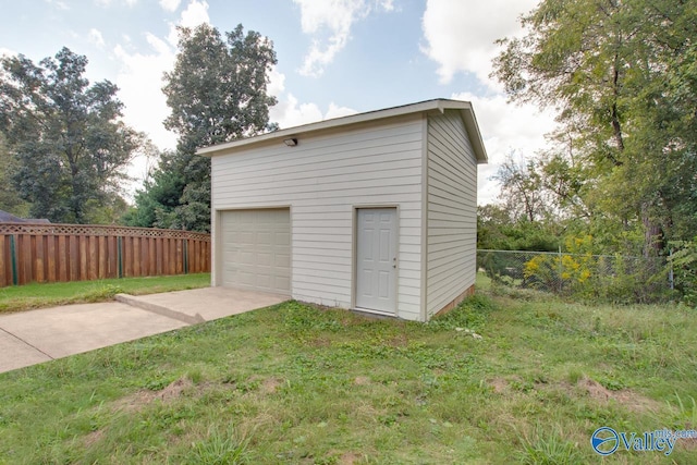 119 Victoria Dr, Madison, AL 35758 - detached garage with concrete driveway