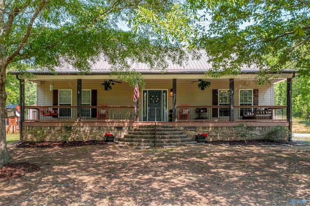 view of front facade with a porch