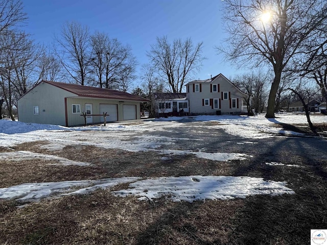 view of front of property