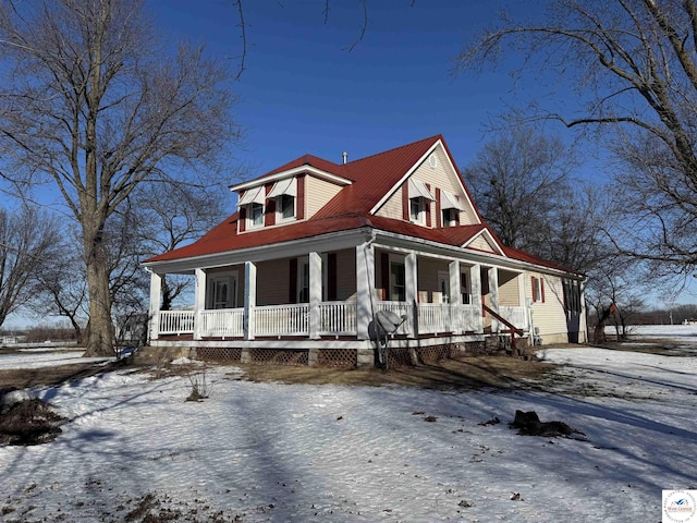 view of front of home with covered porch