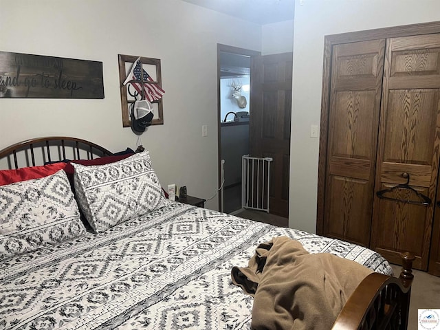 bedroom with carpet floors