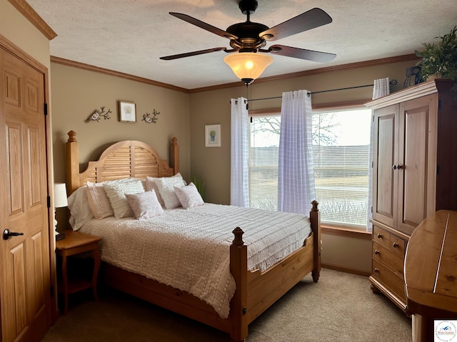 bedroom with light carpet, crown molding, a textured ceiling, and ceiling fan