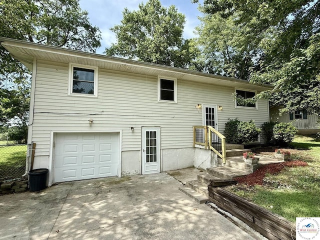 906 Willow St, Clinton, MO 64735 - photo 2