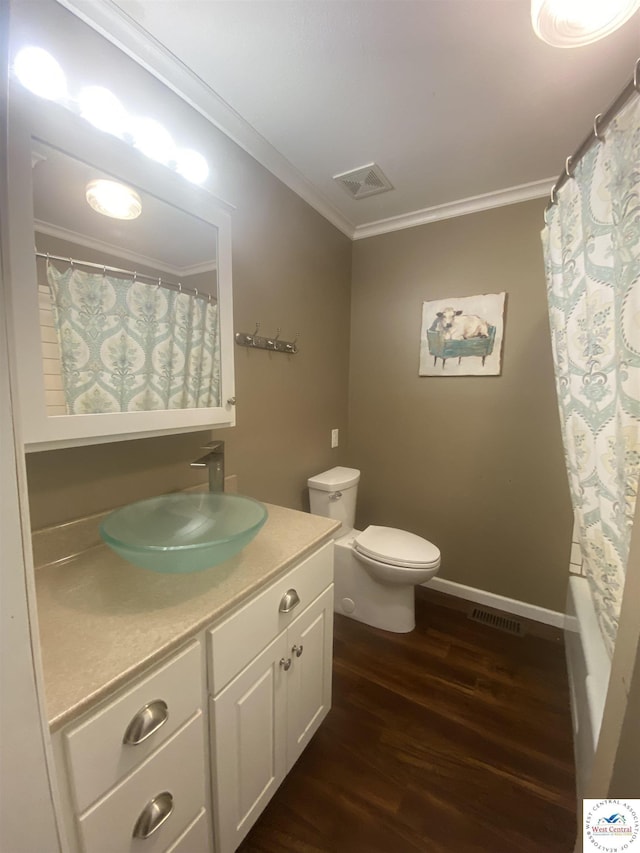 330 2nd St, Osceola, MO 64776 - photo 8