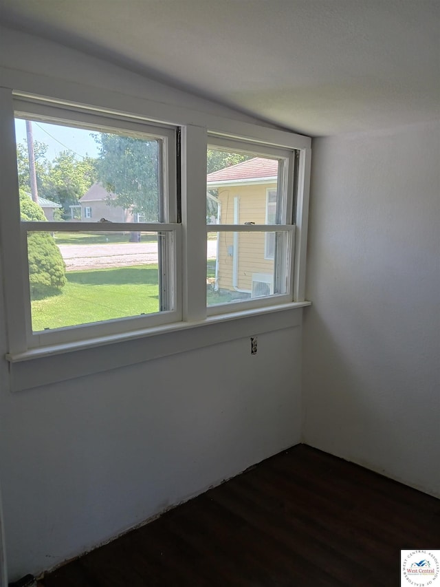 501 S Oak St, Versailles, MO 65084 - unfurnished room with dark wood-style flooring
