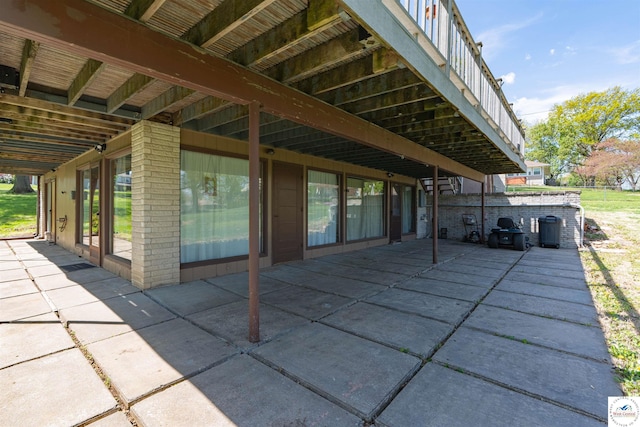 7020 Walnut Cir, Sedalia, MO 65301 - view of patio / terrace