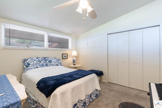 7020 Walnut Cir, Sedalia, MO 65301 - bedroom featuring vaulted ceiling, a closet, a ceiling fan, and light colored carpet