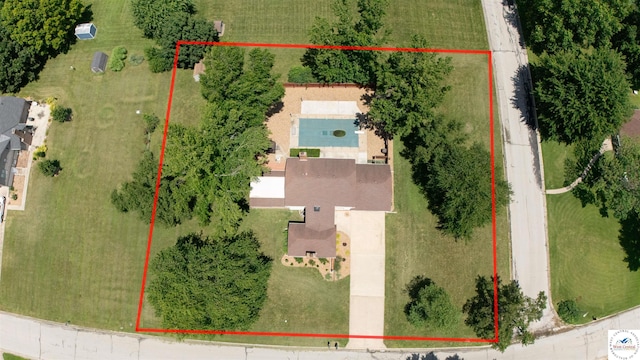 1903 E Alfresco St, Clinton, MO 64735 - aerial overview of property's location with property boundaries highlighted