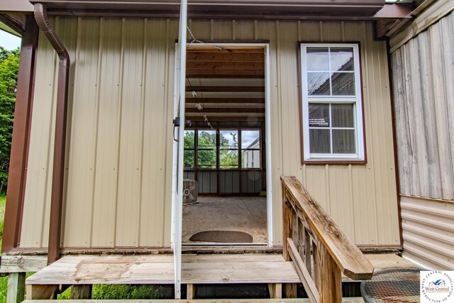 386 SE 1151st Rd, Clinton, MO 64735 - bedroom with vaulted ceiling and carpet floors