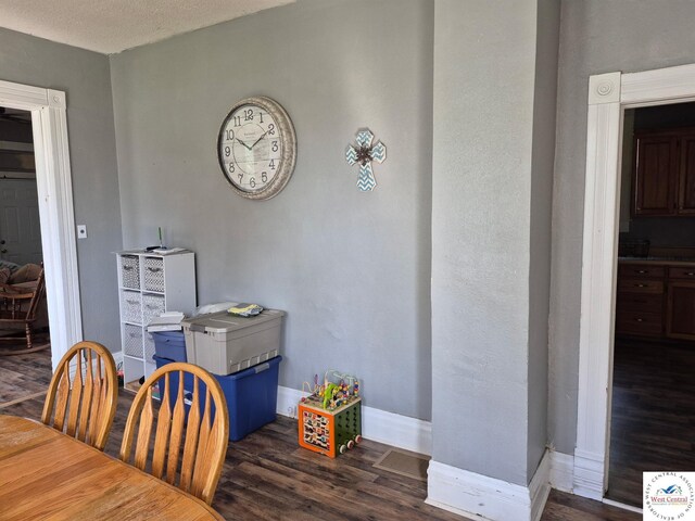 304 E Benton St, Windsor, MO 65360 - photo 27