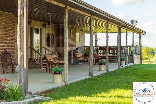 662 W 6th St, Schell City, MO 64783 - view of patio / terrace