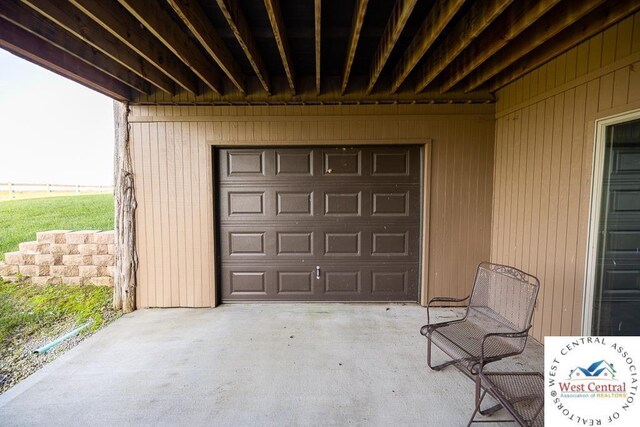 662 W 6th St, Schell City, MO 64783 - garage featuring concrete driveway