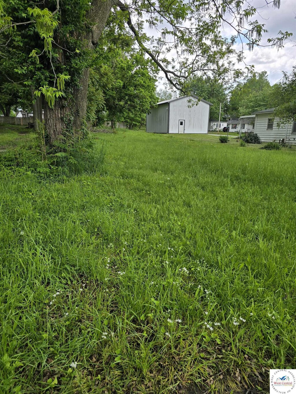504 E Lincoln St, Clinton, MO 64735