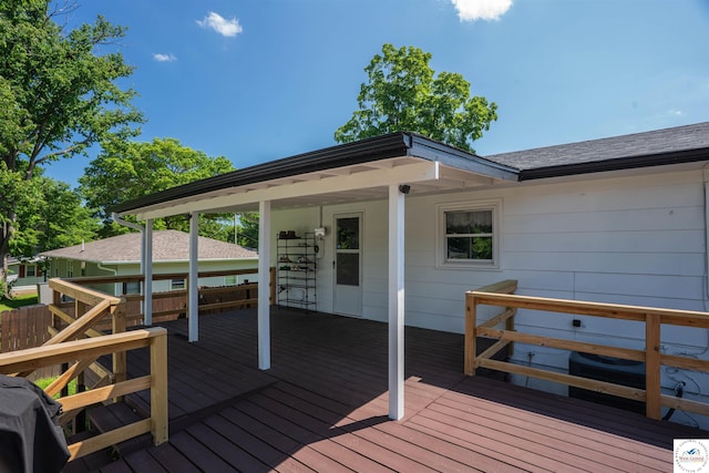 416 W Osage St, Warsaw, MO 65355 - view of deck