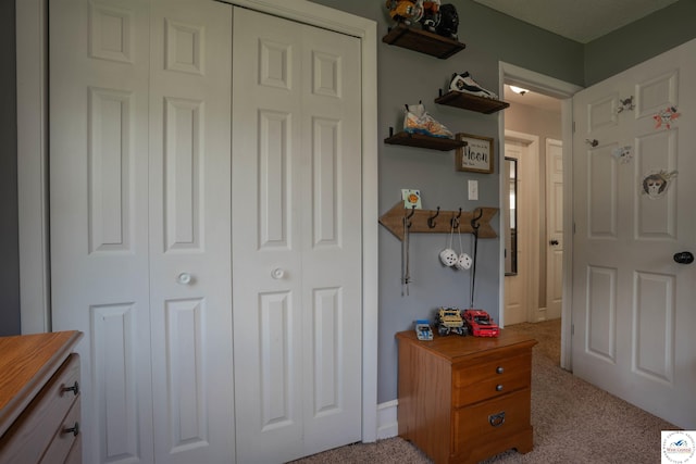 416 W Osage St, Warsaw, MO 65355 - carpeted entryway featuring baseboards