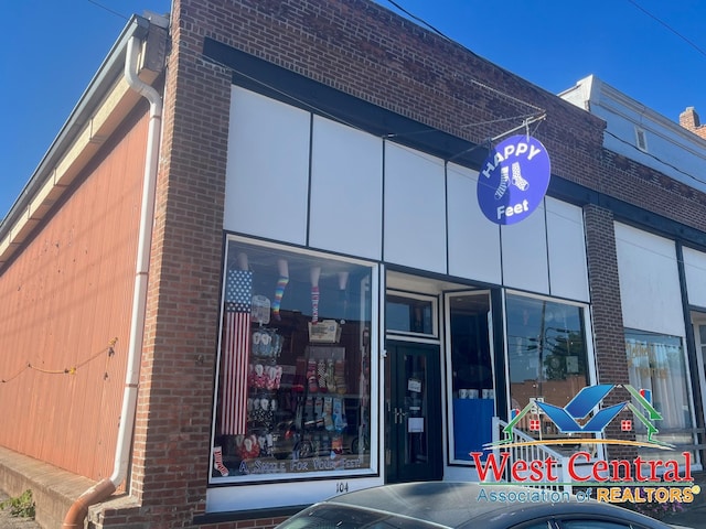 104 E Main St, Cole Camp, MO 65325 - view of building exterior