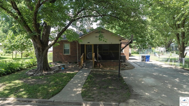 1216 W 10th St, Sedalia, MO 65301 - photo 1