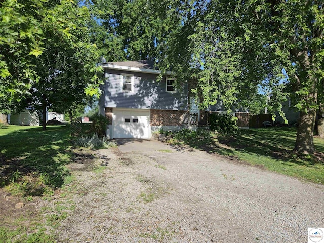 402 W 2nd St, Hughesville, MO 65334 - photo 1