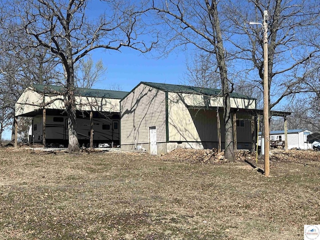 10620 Oletzki Ln, Clinton, MO 64735