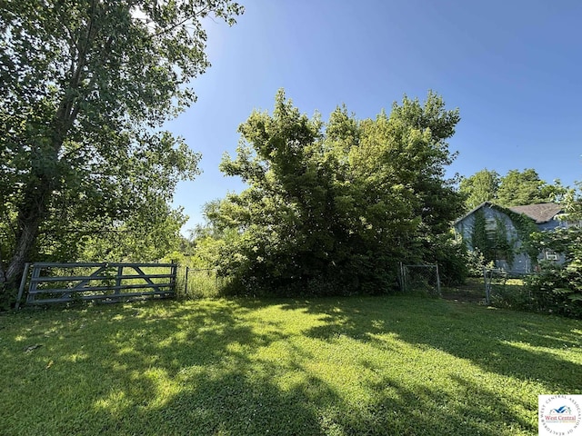 400 N Maple St, Calhoun, MO 65323 - photo 14