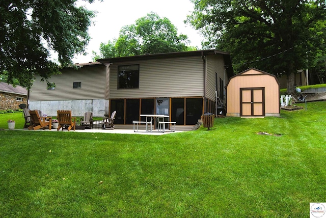 31150 Highview Rd, Edwards, MO 65326 - rear view of property with a lawn and a patio