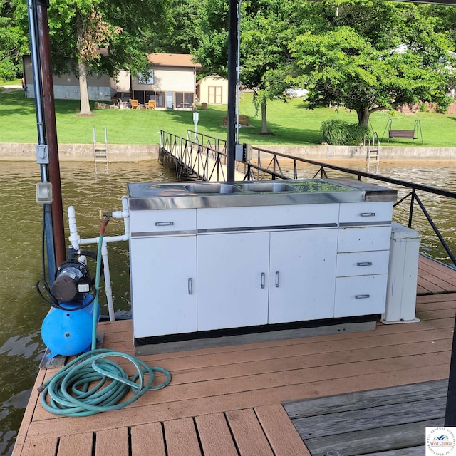 31150 Highview Rd, Edwards, MO 65326 - dock area with a yard