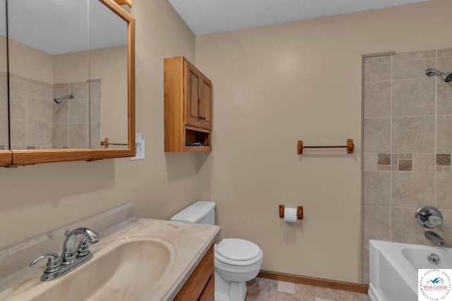 20390 Kindle Rd, Warsaw, MO 65355 - bathroom featuring toilet, vanity, and bathtub / shower combination