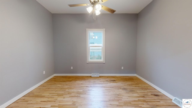 607 E Benton St, Windsor, MO 65360 - empty room featuring ceiling fan, light wood-type flooring, visible vents, and baseboards