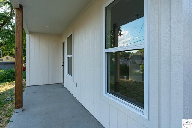1504 E 7th St, Sedalia, MO 65301 - view of patio / terrace
