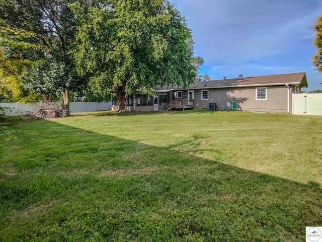 1351 S Lafayette Ave, Marshall, MO 65340 - photo 25