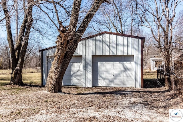 view of detached garage