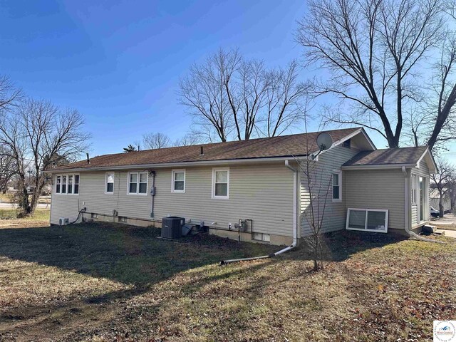 702 E Main St, Warsaw, MO 65355 - photo 37