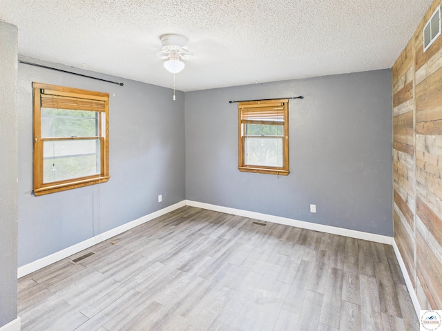 300 E Mason St, La Monte, MO 65337 - photo 12