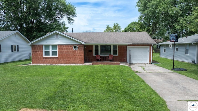 2108 S Harrison Ave, Sedalia, MO 65301 - photo 1